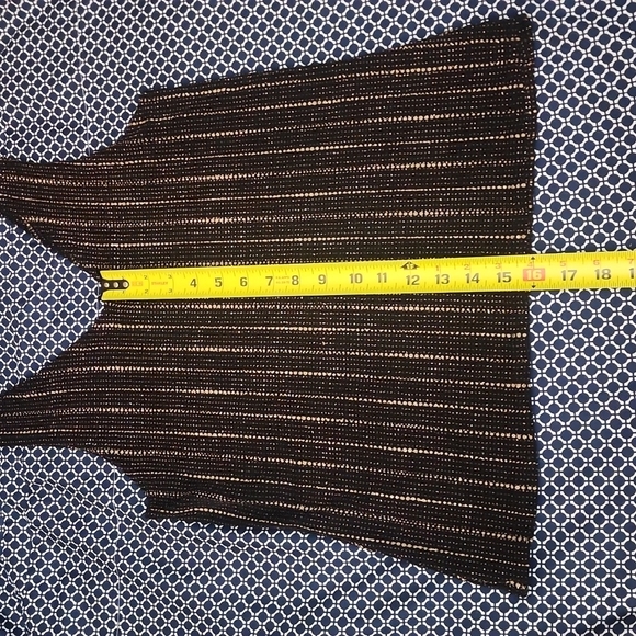 Gold and Black Shimmer Tank Top Size Small - Picture 5 of 10
